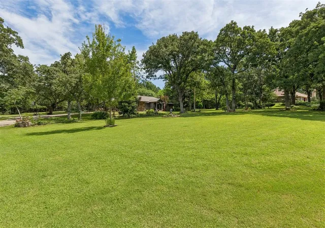 Photo 2 of Single family home for sale at 7711 Bobwhite Trl, Jones, OK 73049 | MLS# 1254328 | Listing updated on 2026-10-20