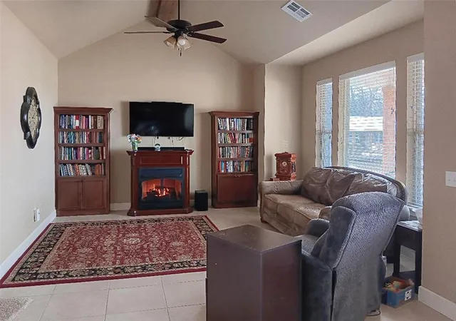 Photo 2 of Single family home for sale at 1830 N Eastlake Dr, Crescent, OK 73028 | MLS# 1254339 | Listing updated on 2026-10-20