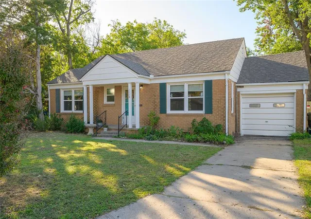 Photo 1 of Single family home for sale at 1118 E Louisiana St, Norman, OK 73071 | MLS# 1254346 | Listing updated on 2026-10-23