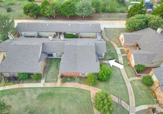 Photo 1 of Sale Pending at 13921 Xing Way W, Edmond, OK 73013 | MLS# 1254358 | Listing updated on 2026-10-23