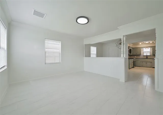 Photo 3 of Single family home for sale at 1225 Sw 41st Street, Oklahoma City, OK 73109 | MLS# 1254361 | Listing updated on 2026-10-20