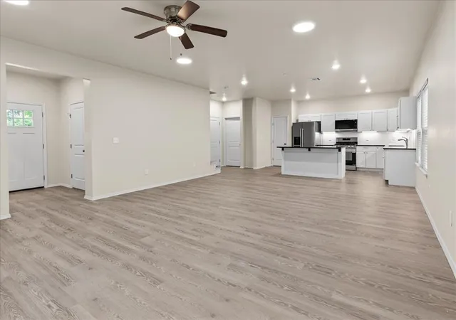 Photo 4 of Single family home for sale at 229 E Abbot Ln, Mustang, OK 73064 | MLS# 1254381 | Listing updated on 2026-10-28