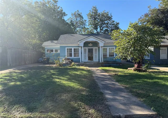 Single family home for sale at 2016 NW 19th Street, Oklahoma City, OK 73106 | MLS# 1254385
