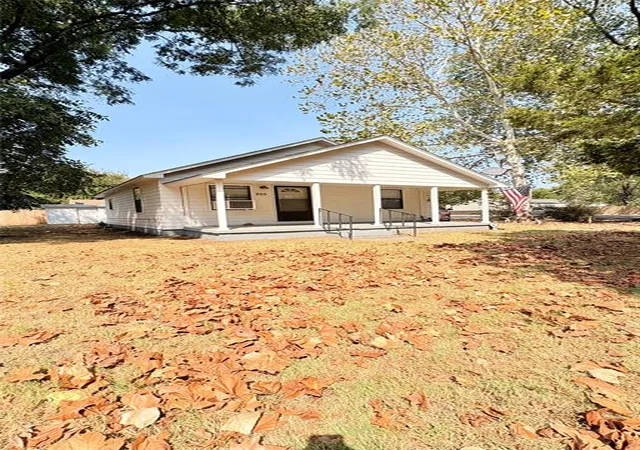 Single family home for sale at 205 W Boomer St, Lexington, OK 73051 | MLS# 1254397