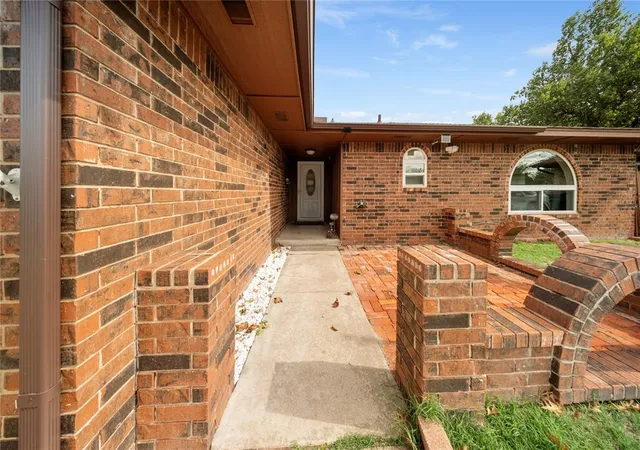 Photo 2 of Single family home for sale at 8400 S Villa Ave, Oklahoma City, OK 73159 | MLS# 1254400 | Listing updated on 2026-10-20
