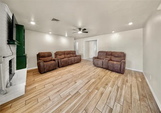 Photo 3 of Single family home for sale at 8400 S Villa Ave, Oklahoma City, OK 73159 | MLS# 1254400 | Listing updated on 2026-10-20