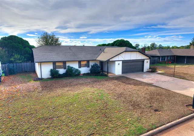 Photo 2 of Single family home for sale at 311 Christopher Dr, Chickasha, OK 73018 | MLS# 1254402 | Listing updated on 2026-10-20
