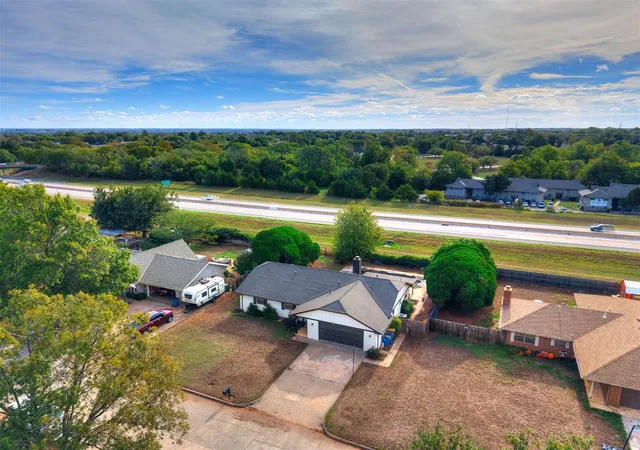 Photo 3 of Single family home for sale at 311 Christopher Dr, Chickasha, OK 73018 | MLS# 1254402 | Listing updated on 2026-10-20
