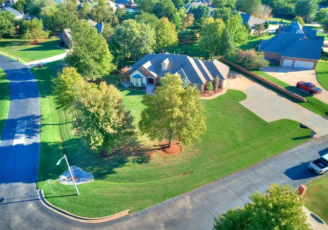 Photo 4 of Single family home for sale at 18470 N Antler Way, Edmond, OK 73012 | MLS# 1254407 | Listing updated on 2026-10-19