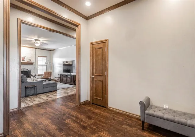 Photo 3 of Single family home for sale at 4658 Hillcrest Ln, Edmond, OK 73025 | MLS# 1254417 | Listing updated on 2026-10-20