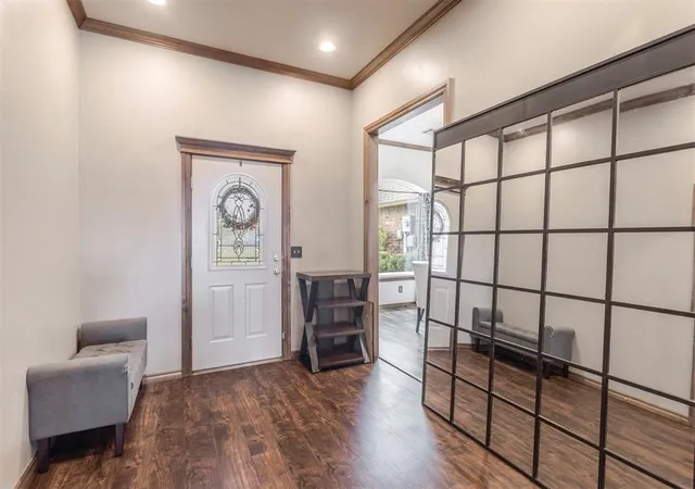Photo 4 of Single family home for sale at 4658 Hillcrest Ln, Edmond, OK 73025 | MLS# 1254417 | Listing updated on 2026-10-20