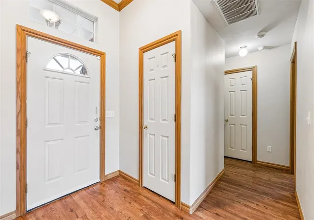 Photo 2 of Single family home for sale at 904 SW 39th Street, Moore, OK 73160 | MLS# 1254420 | Listing updated on 2026-10-31