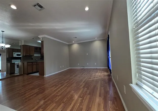 Photo 3 of Condo for sale at 4400 Hemingway Dr #256, Oklahoma City, OK 73118 | MLS# 1254422 | Listing updated on 2026-10-22