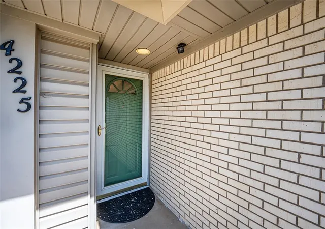 Photo 2 of Single family home for sale at 4225 Nw 31st Terrace, Oklahoma City, OK 73112 | MLS# 1254436 | Listing updated on 2026-10-20