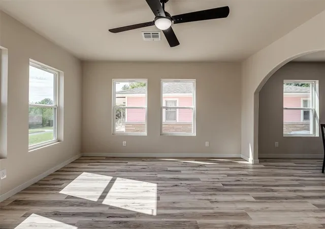 Photo 3 of Single family home for sale at 2525 NE 14th Street, Oklahoma City, OK 73117 | MLS# 1254530 | Listing updated on 2026-10-22