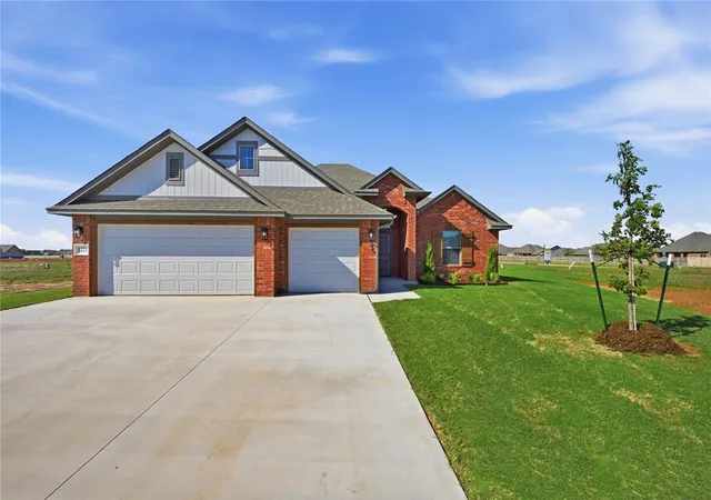 Photo 1 of Single family home for sale at 1271 Walnut Brk Rd, Piedmont, OK 73078 | MLS# 1254532 | Listing updated on 2026-10-29