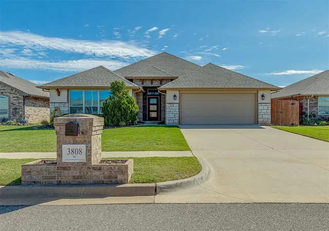 Single family home for sale at 3808 Manderly Pl, Norman, OK 73026 | MLS# 1254550