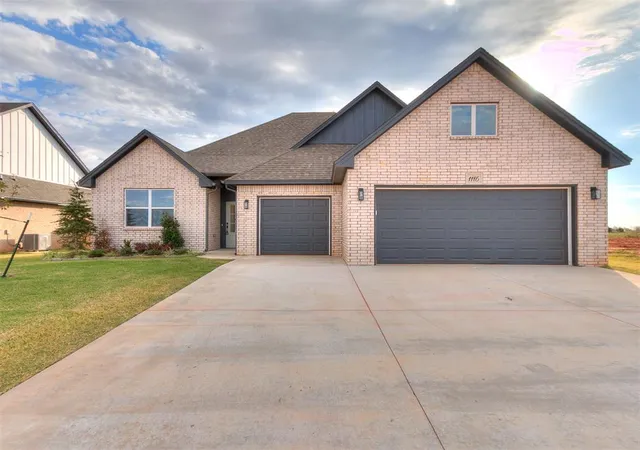 Photo 1 of Single family home for sale at 1116 Copper Ridge Cir, Piedmont, OK 73078 | MLS# 1254556 | Listing updated on 2026-10-24