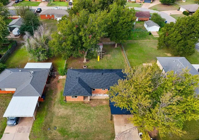Photo 2 of Sale Pending at 517 N Bell Dr, Crescent, OK 73028 | MLS# 1254560 | Listing updated on 2026-10-28