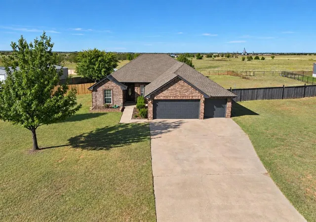 Photo 1 of Sale Pending at 6109 Callahan Way, Piedmont, OK 73078 | MLS# 1254576 | Listing updated on 2026-10-24