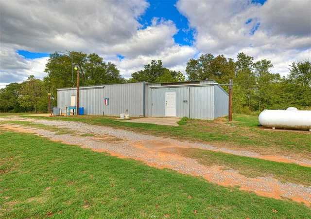 Photo 2 of Single family home for sale at 12717 Ns 3510 Rd, Seminole, OK 74868 | MLS# 1254597 | Listing updated on 2026-10-20