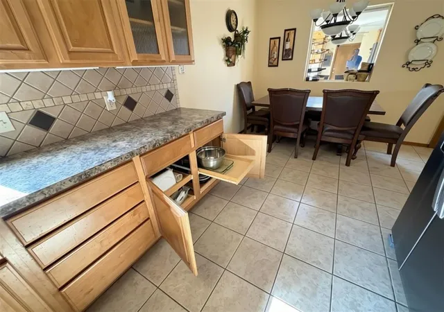 Photo 4 of Single family home for sale at 211 Magnolia Ave, Elk City, OK 73644 | MLS# 1254610 | Listing updated on 2026-10-26