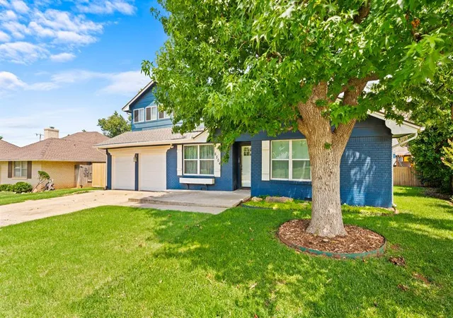 Photo 3 of Single family home for sale at 6504 N Omaha Ave, Oklahoma City, OK 73116 | MLS# 1254630 | Listing updated on 2026-10-20