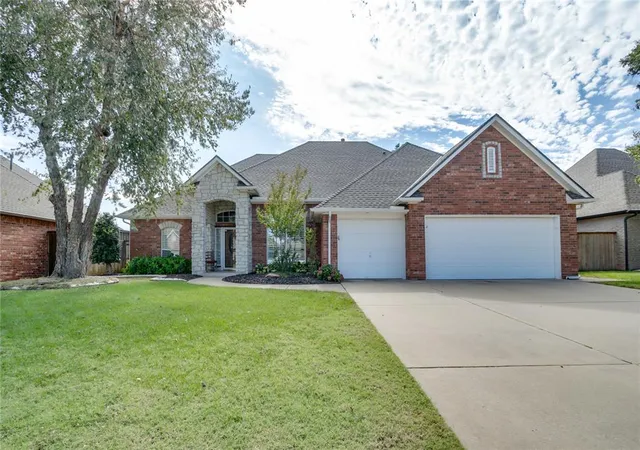 Single family home for sale at 3020 SW 130th Street, Oklahoma City, OK 73170 | MLS# 1254645