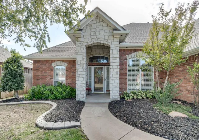 Photo 2 of Single family home for sale at 3020 SW 130th Street, Oklahoma City, OK 73170 | MLS# 1254645 | Listing updated on 2026-10-22
