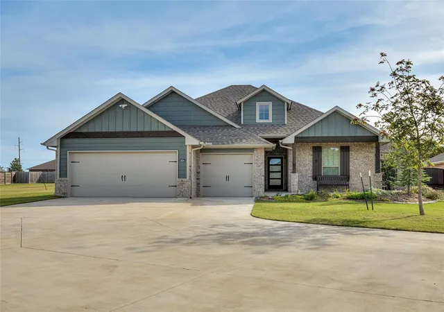 Single family home for sale at 3404 Broadmoore Dr, Oklahoma City, OK 73160 | MLS# 1254682