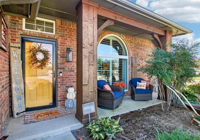 Photo 4 of Single family home for sale at 1408 Baycharter St, Norman, OK 73071 | MLS# 1254690 | Listing updated on 2026-10-23