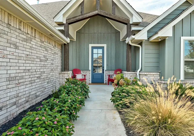 Photo 1 of Single family home for sale at 1404 Monterey Dr, Norman, OK 73072 | MLS# 1254739 | Listing updated on 2026-10-28