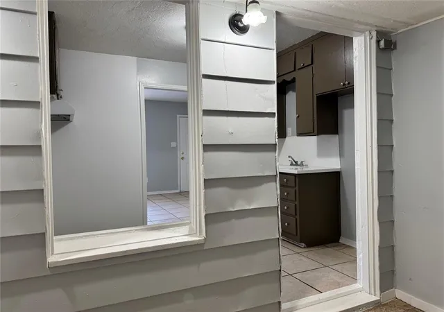 Photo 4 of Single family home for sale at 1925 N Cherry Ave, Oklahoma City, OK 73121 | MLS# 1254771 | Listing updated on 2026-10-21