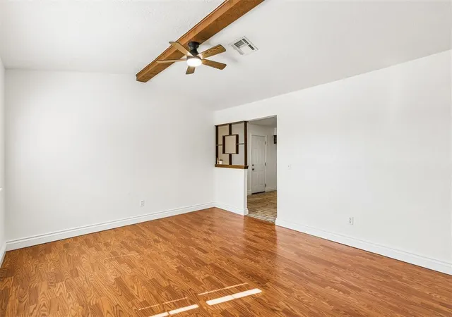 Photo 2 of Sale Pending at 1005 NW 21st Street, Moore, OK 73160 | MLS# 1254783 | Listing updated on 2026-10-24
