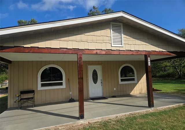 Photo 3 of Single family home for sale at 502 E Hooper St, Wynnewood, OK 73098 | MLS# 1254785 | Listing updated on 2026-10-23