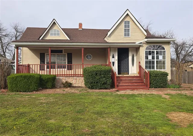 Photo 1 of Sale Pending at 223 S Oak St, Apache, OK 73006 | MLS# 1254786 | Listing updated on 2026-10-24