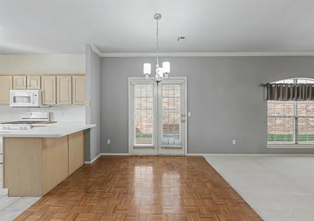 Photo 4 of Single family home for sale at 4613 NW 25th Place, Oklahoma City, OK 73127 | MLS# 1254798 | Listing updated on 2026-10-27