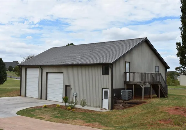 Photo 1 of Single family home for sale at 1020 S Morgan, Blanchard, OK 73010 | MLS# 1254801 | Listing updated on 2026-10-21