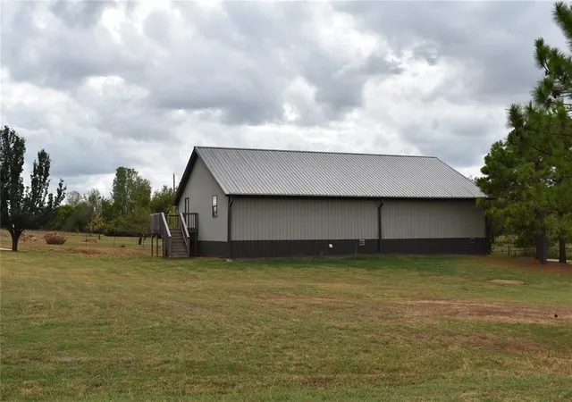 Photo 2 of Single family home for sale at 1020 S Morgan, Blanchard, OK 73010 | MLS# 1254801 | Listing updated on 2026-10-21