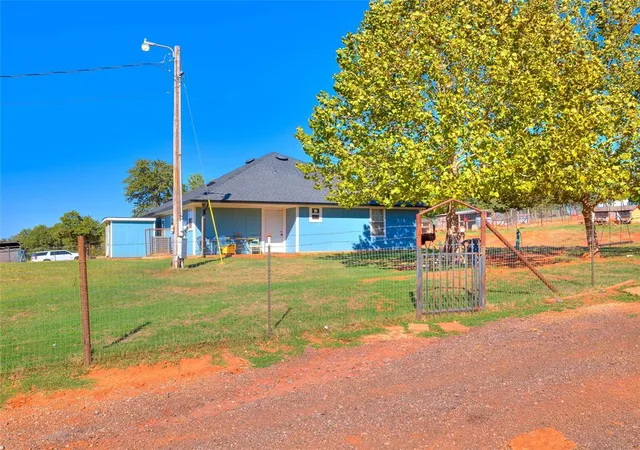 Photo 3 of Single family home for sale at 13950 Kelly Dr, Noble, OK 73068 | MLS# 1254842 | Listing updated on 2026-10-24