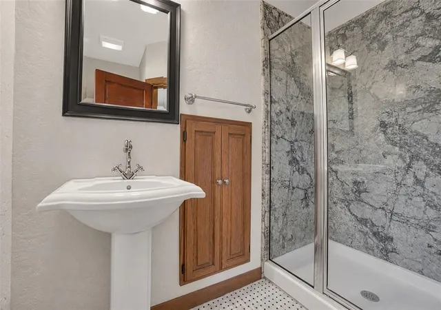 Photo 4 of Single family home for sale at 203 N Lowe St, Hobart, OK 73651 | MLS# 1254853 | Listing updated on 2026-10-22