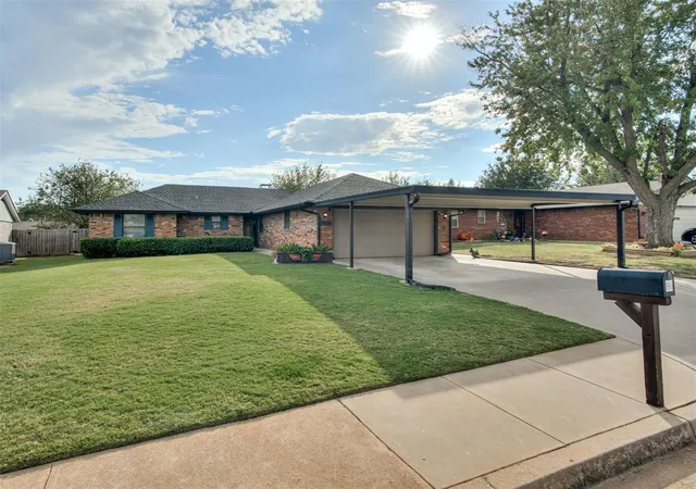 Photo 1 of Single family home for sale at 1014 Cambridge Dr, Yukon, OK 73099 | MLS# 1254872 | Listing updated on 2026-10-23