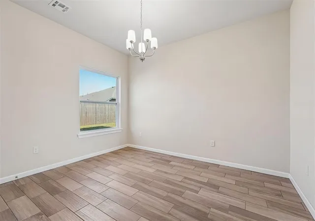 Photo 4 of Single family home for sale at 1687 Bloomington Ct, Newcastle, OK 73065 | MLS# 1254902 | Listing updated on 2026-10-23