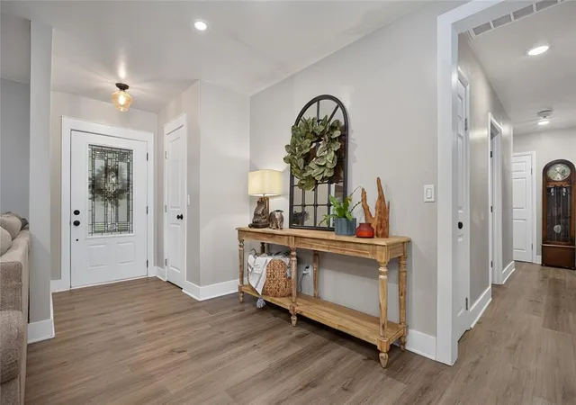 Photo 4 of Single family home for sale at 10801 Beaver Ln, Lindsay, OK 73052 | MLS# 1254921 | Listing updated on 2026-10-28