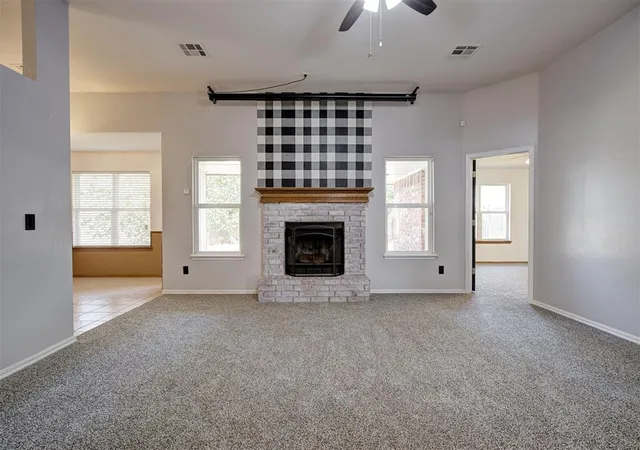 Photo 4 of Single family home for sale at 2717 SE 94th Street, Moore, OK 73160 | MLS# 1255023 | Listing updated on 2026-10-28