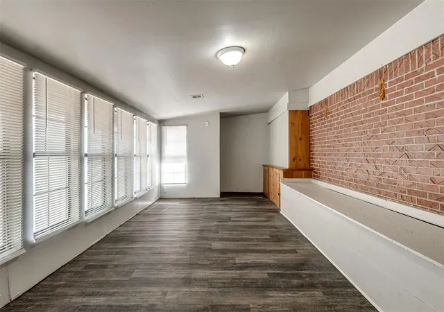 Photo 4 of Single family home for sale at 3228 Dentwood Ter, Del City, OK 73115 | MLS# 1255026 | Listing updated on 2026-10-27