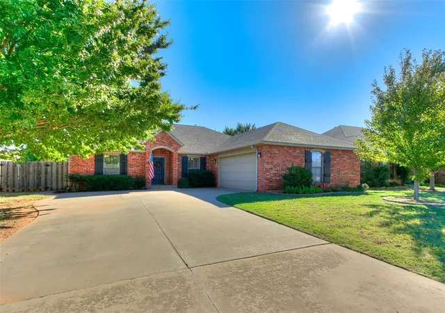 Photo 1 of Single family home for sale at 2146 Thomas Trl, Edmond, OK 73003 | MLS# 1255061 | Listing updated on 2026-10-26