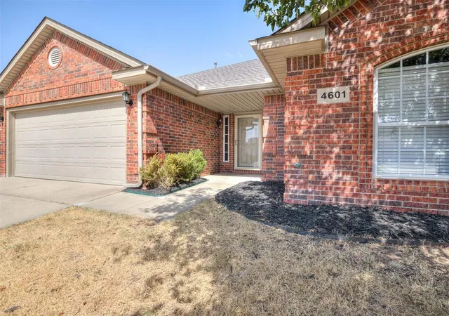 Photo 3 of Single family home for sale at 4601 SE 79th Street, Oklahoma City, OK 73135 | MLS# 1255071 | Listing updated on 2026-10-23