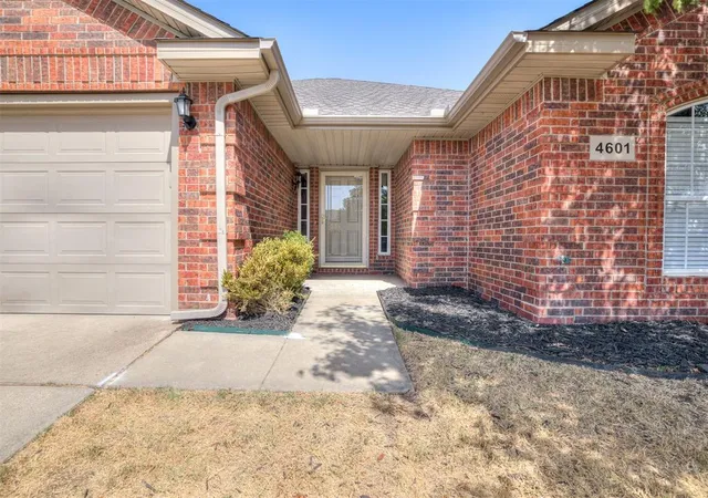 Photo 4 of Single family home for sale at 4601 SE 79th Street, Oklahoma City, OK 73135 | MLS# 1255071 | Listing updated on 2026-10-23