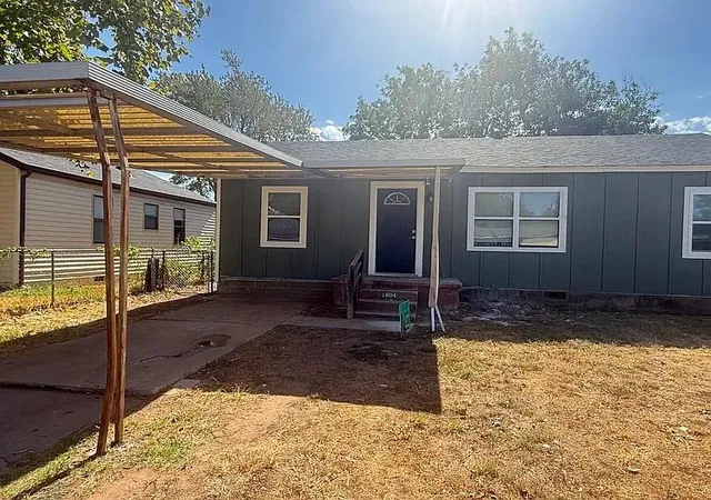 Photo 1 of Single family home for sale at 1804 Elm Dr, Del City, OK 73115 | MLS# 1255075 | Listing updated on 2026-10-23